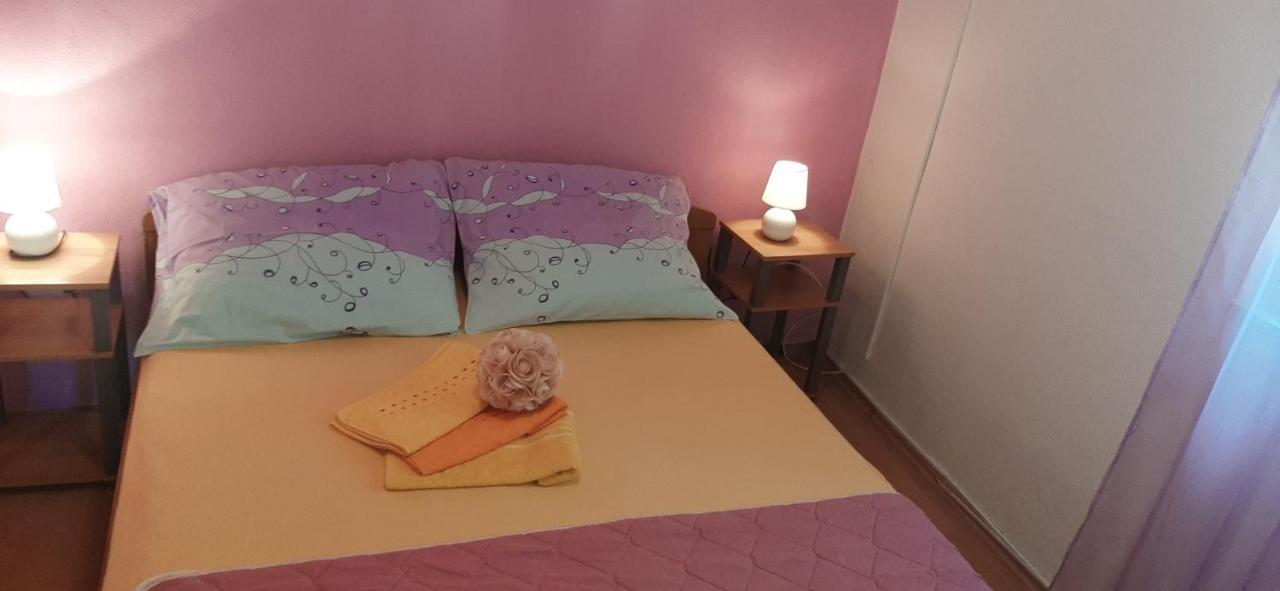 Ferienwohnung Marin I Vinka Trogir Exterior foto