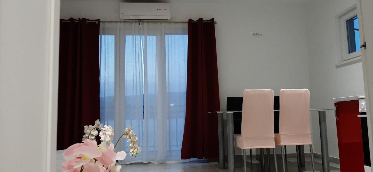 Ferienwohnung Marin I Vinka Trogir Exterior foto